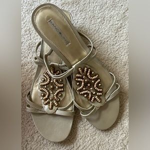 NWT Bandolino Beaded Sandals